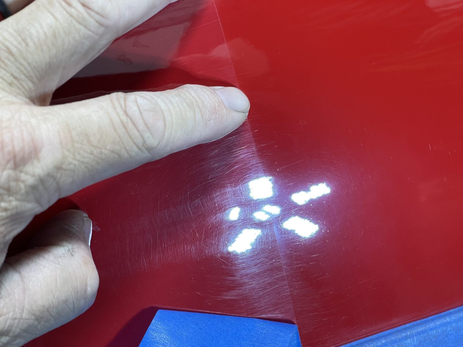 Final gloss check after full correction